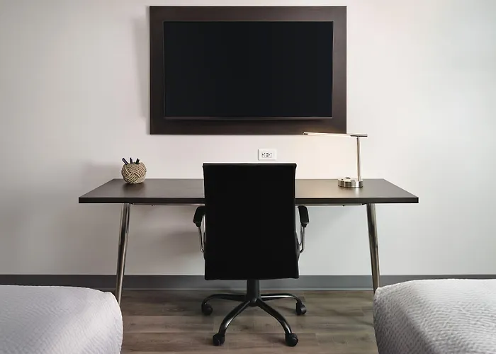 Stayapt Suites Charlotte North